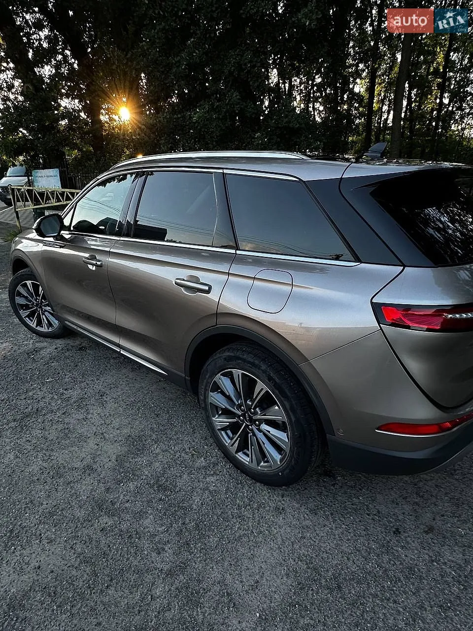 2020 Lincoln Corsair - мініатюра 4