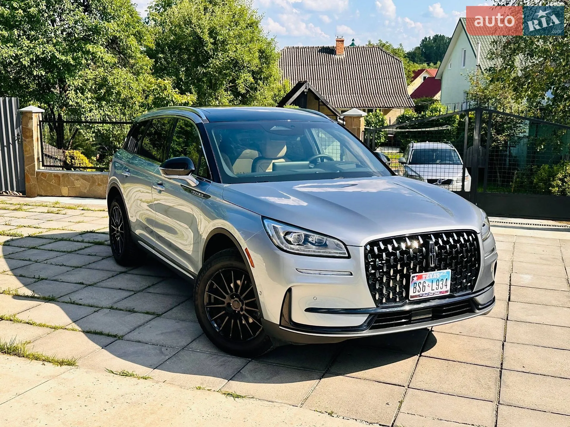 2023 Lincoln Corsair - мініатюра 11