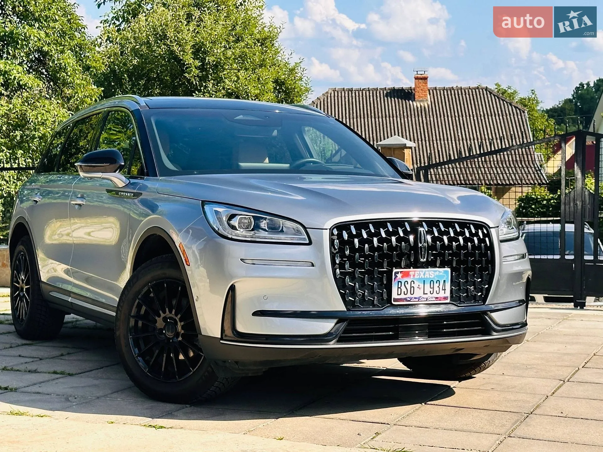 2023 Lincoln Corsair - мініатюра 33