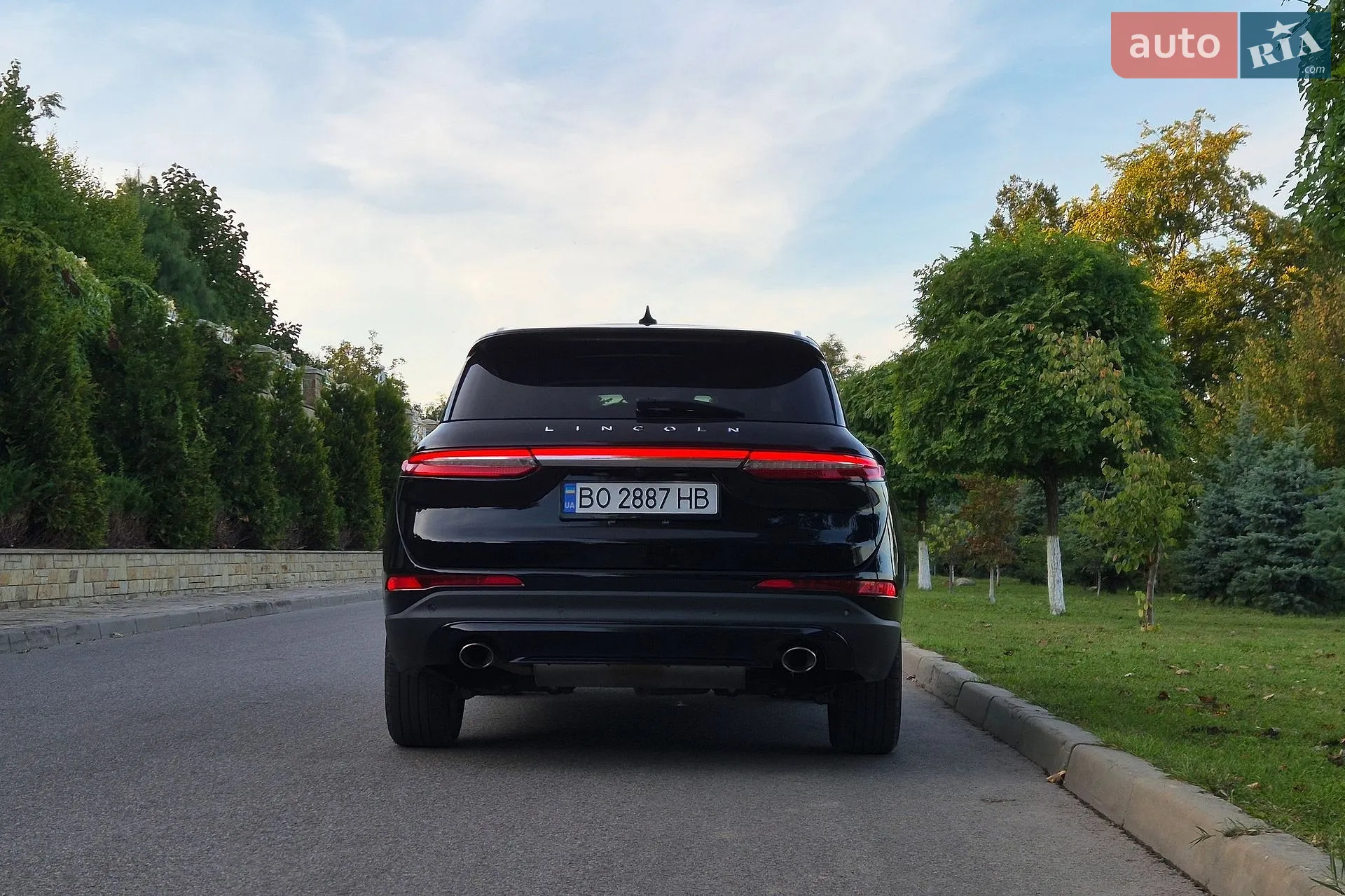 2022 Lincoln Corsair - мініатюра 13