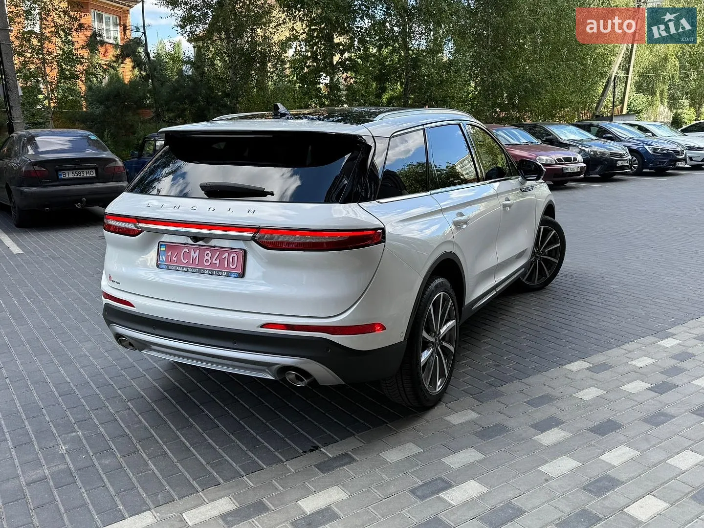 2020 Lincoln Corsair - мініатюра 11