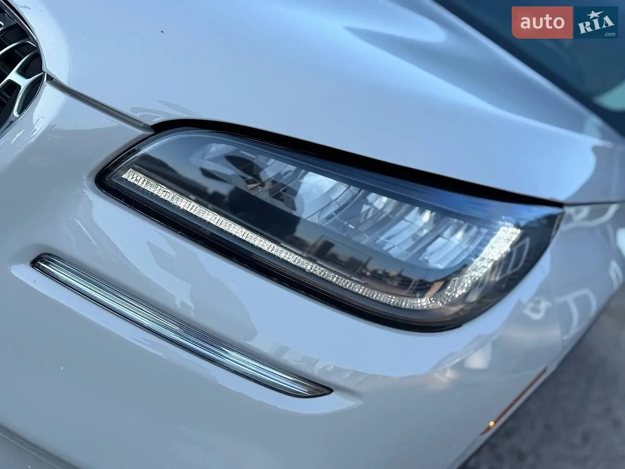 2020 Lincoln Corsair - мініатюра 9