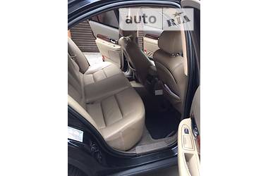 Седан Lincoln LS 2000 в 
