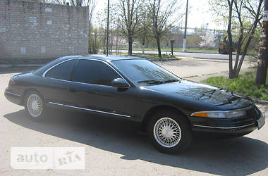 Купе Lincoln Mark 1993 в 