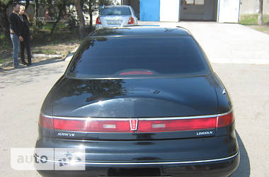 Купе Lincoln Mark 1993 в 