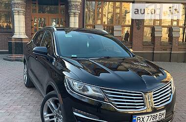 Позашляховик / Кросовер Lincoln MKC 2014 в 