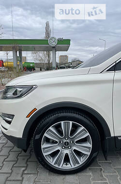 Внедорожник / Кроссовер Lincoln MKC 2016 в 