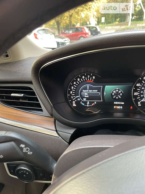 Внедорожник / Кроссовер Lincoln MKC 2016 в Львове