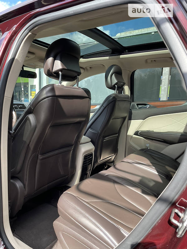 Внедорожник / Кроссовер Lincoln MKC 2016 в Львове