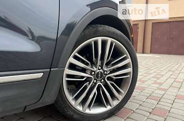 Внедорожник / Кроссовер Lincoln MKC 2014 в 