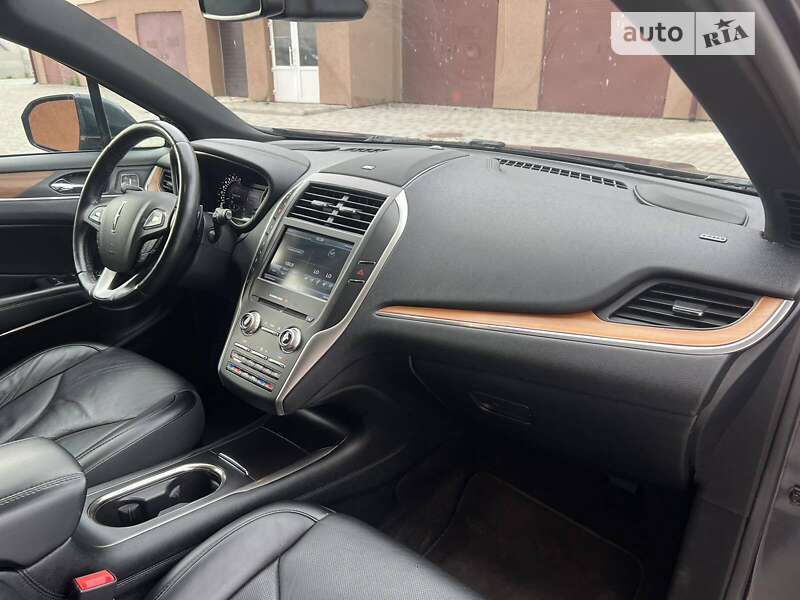 Позашляховик / Кросовер Lincoln MKC 2014 в Івано-Франківську фото 24 Позашляховик / Кросовер Lincoln MKC 2014 в Івано-Франківську
