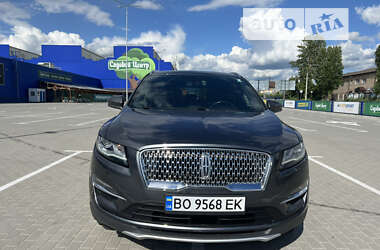 Внедорожник / Кроссовер Lincoln MKC 2018 в 