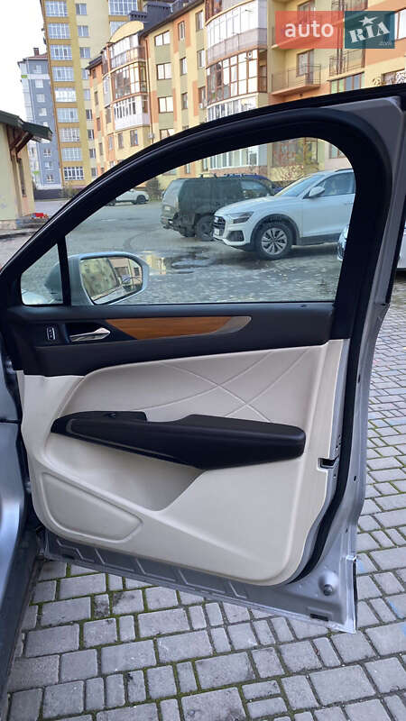 Внедорожник / Кроссовер Lincoln MKC 2015 в Тернополе фото 7 Внедорожник / Кроссовер Lincoln MKC 2015 в Тернополе