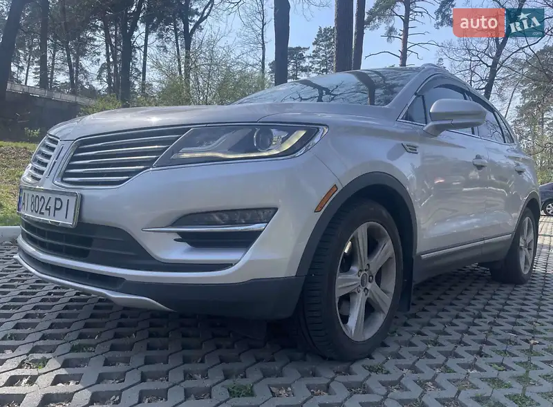 Lincoln MKC