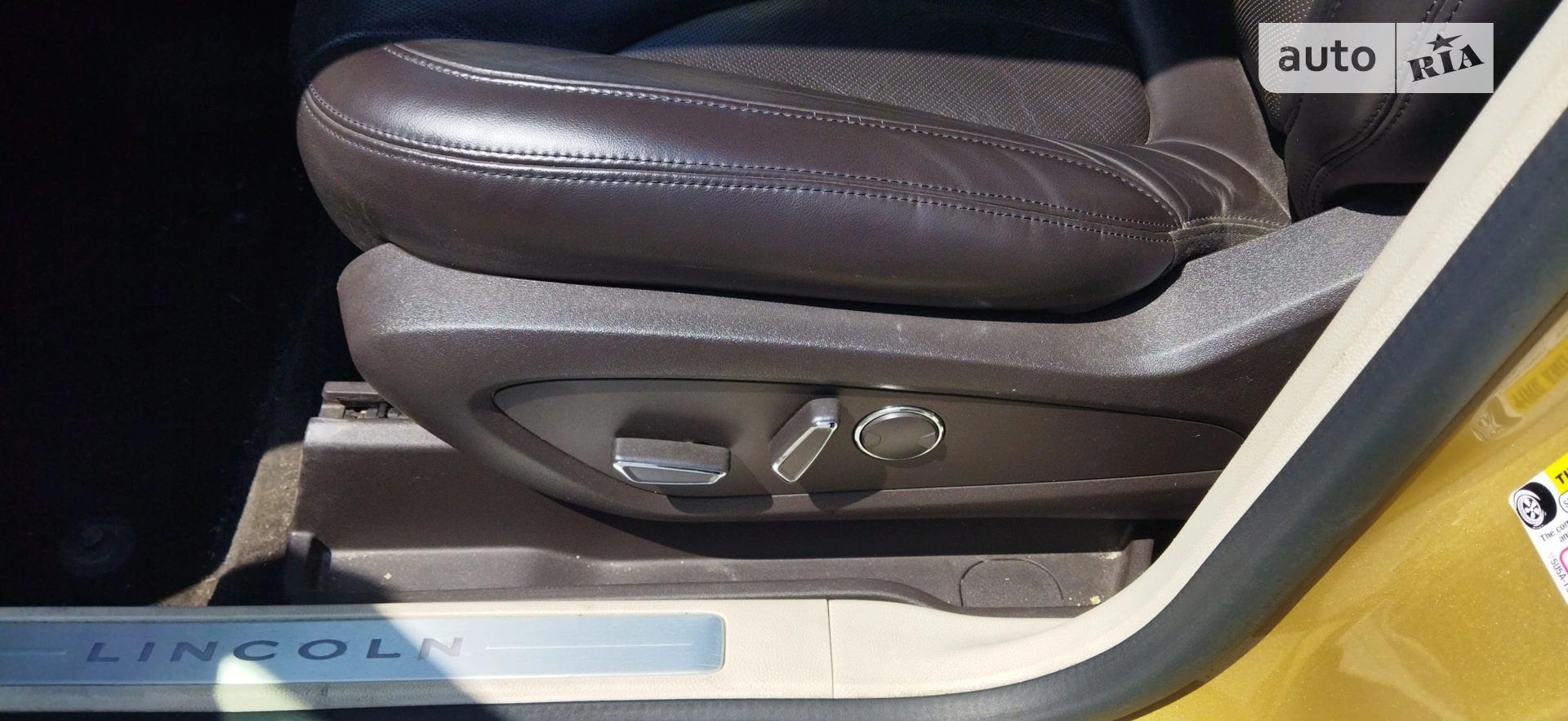 2015 Lincoln MKC - мініатюра 26
