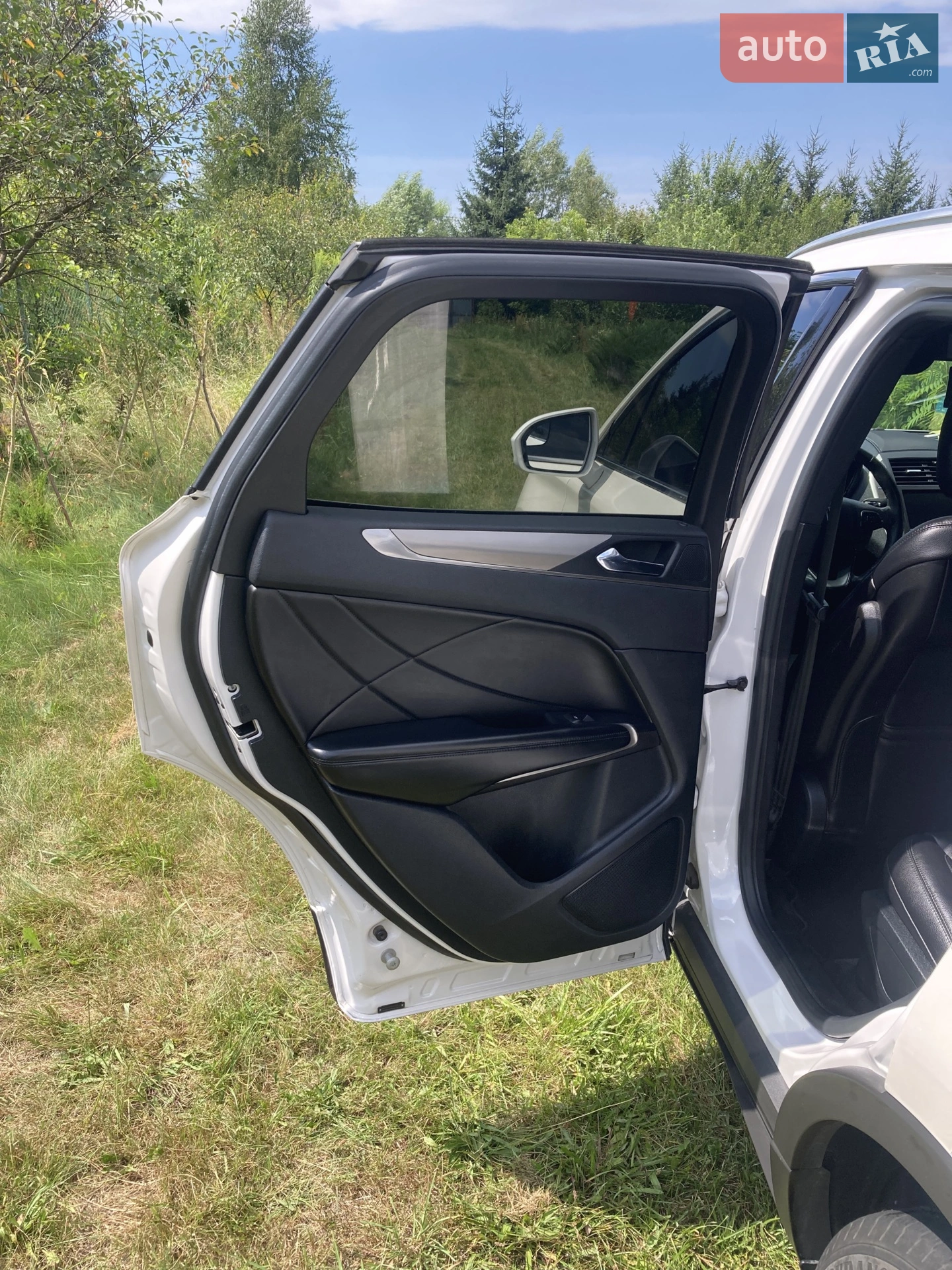 2016 Lincoln MKC - мініатюра 23
