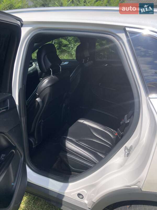 Позашляховик / Кросовер Lincoln MKC 2016 в Шептицькому