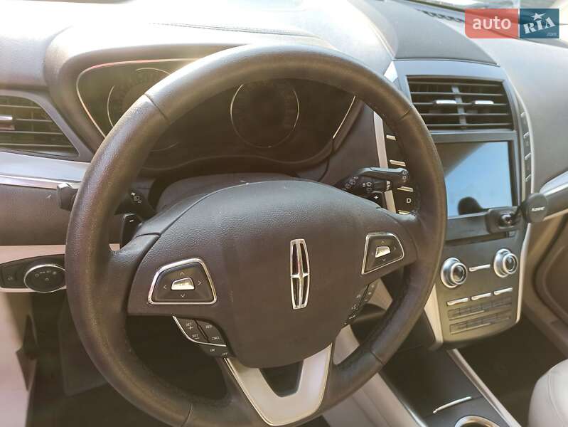 Внедорожник / Кроссовер Lincoln MKC 2018 в Полтаве