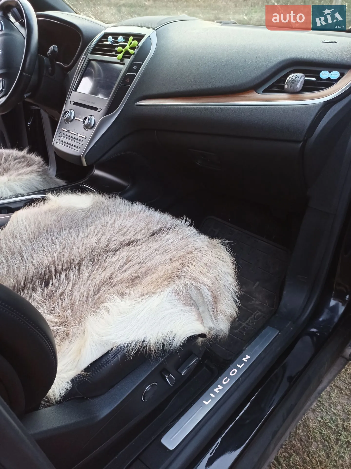 2019 Lincoln MKC - мініатюра 9