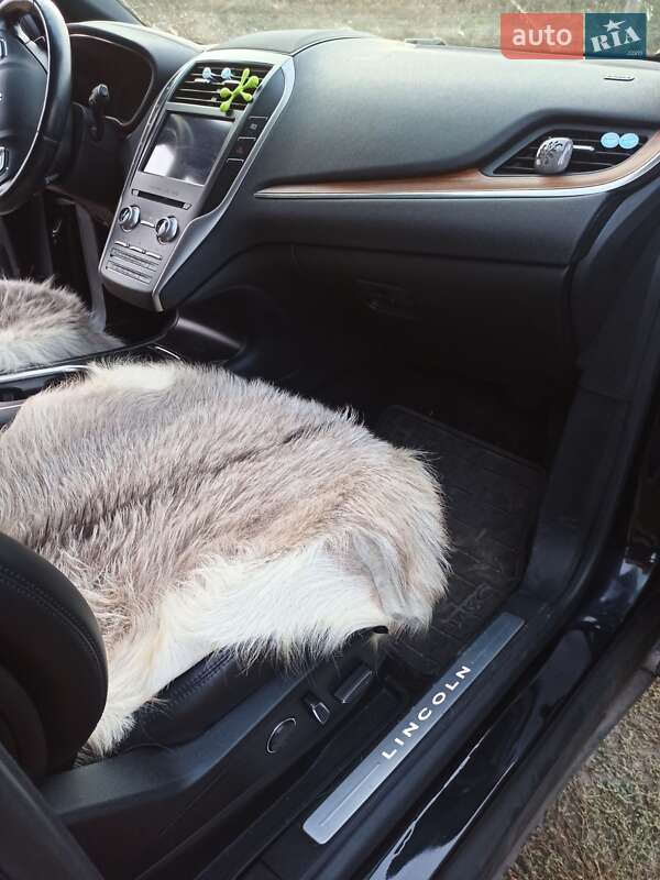 Внедорожник / Кроссовер Lincoln MKC 2019 в Мене