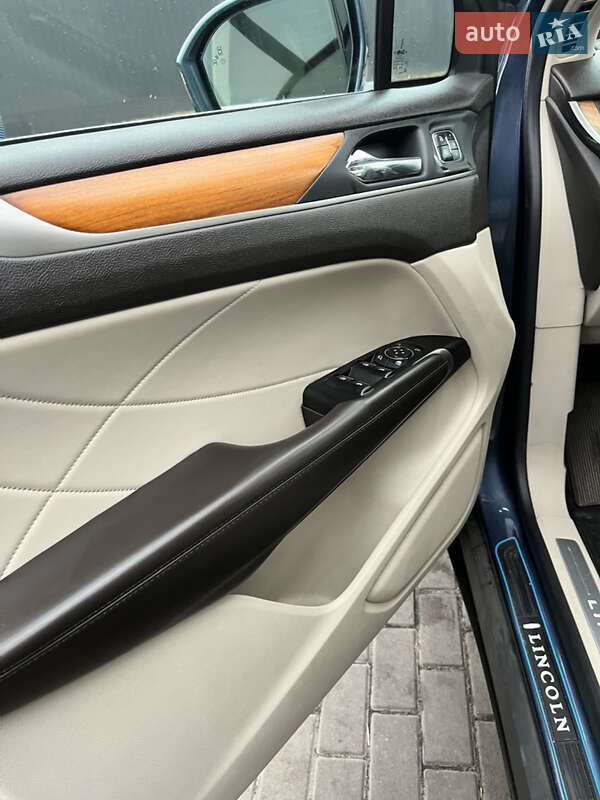 Внедорожник / Кроссовер Lincoln MKC 2017 в Киеве