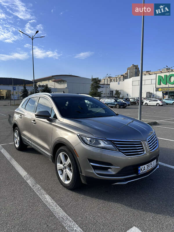 Позашляховик / Кросовер Lincoln MKC 2017 в Києві