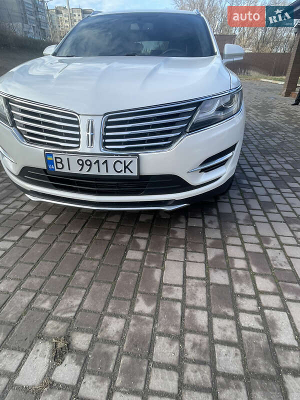 Позашляховик / Кросовер Lincoln MKC 2016 в Кременчуці