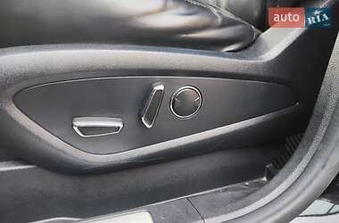 Позашляховик / Кросовер Lincoln MKC 2016 в 