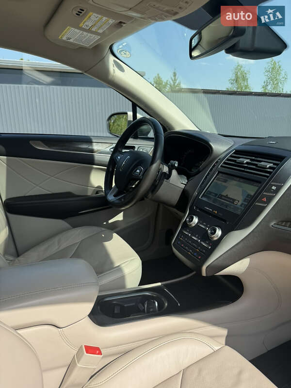Позашляховик / Кросовер Lincoln MKC 2018 в Києві