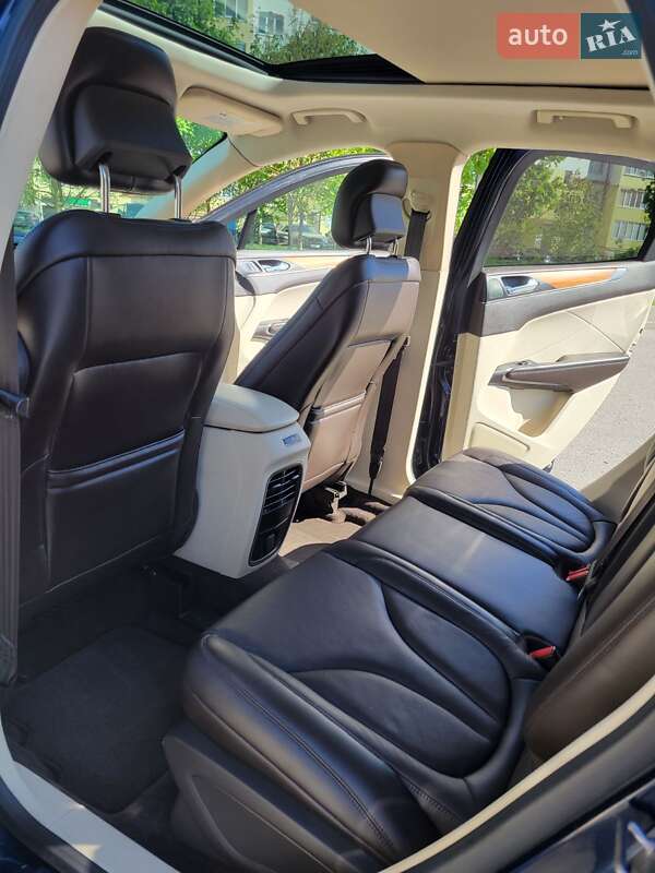 Позашляховик / Кросовер Lincoln MKC 2014 в Івано-Франківську