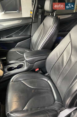 Позашляховик / Кросовер Lincoln MKC 2014 в 