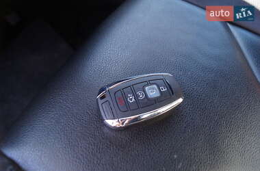 Внедорожник / Кроссовер Lincoln MKC 2017 в 