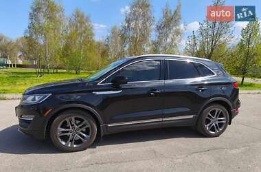Позашляховик / Кросовер Lincoln MKC 2014 в 