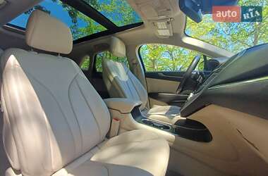 Внедорожник / Кроссовер Lincoln MKC 2018 в 