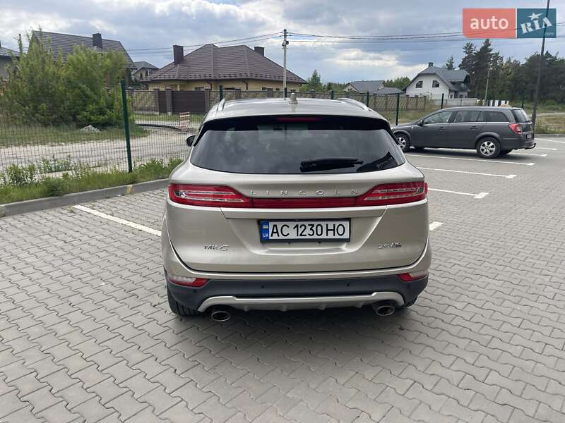 Позашляховик / Кросовер Lincoln MKC 2014 в Ковелі