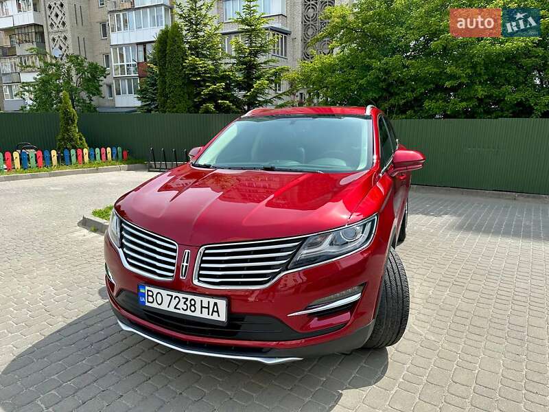 Внедорожник / Кроссовер Lincoln MKC 2017 в Тернополе