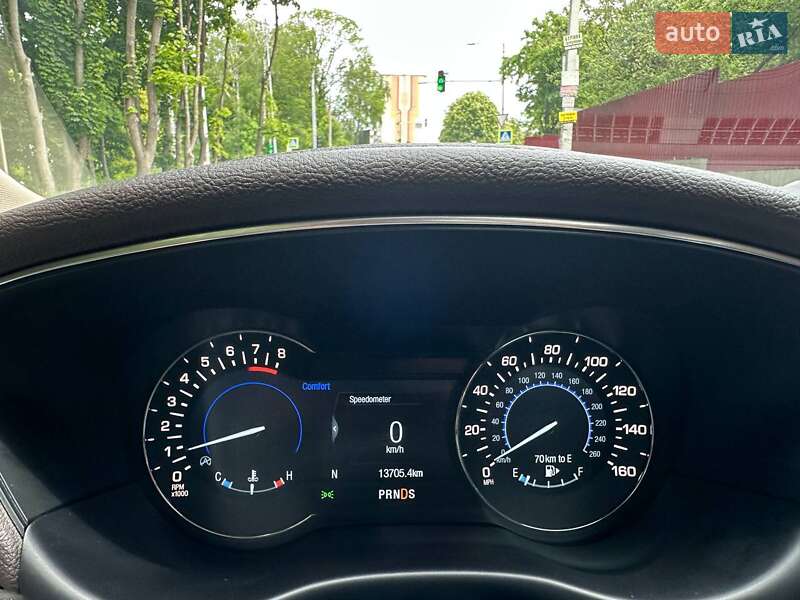 Внедорожник / Кроссовер Lincoln MKC 2017 в Тернополе