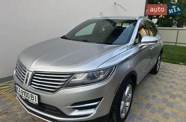 Внедорожник / Кроссовер Lincoln MKC 2015 в 