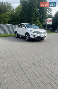 Внедорожник / Кроссовер Lincoln MKC 2016 в 