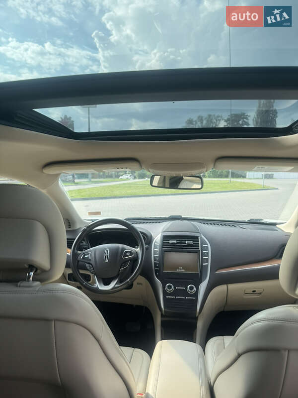 Позашляховик / Кросовер Lincoln MKC 2016 в Житомирі