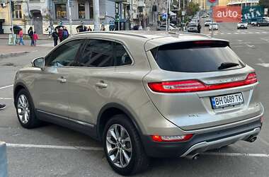 Внедорожник / Кроссовер Lincoln MKC 2014 в 