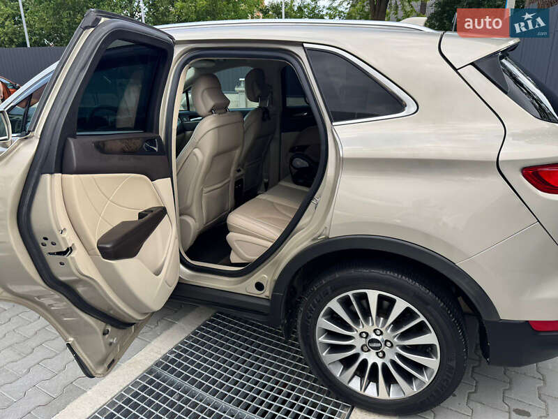 Внедорожник / Кроссовер Lincoln MKC 2016 в Луцке