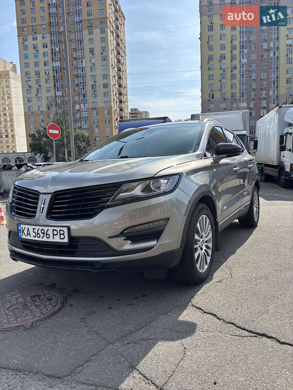 Позашляховик / Кросовер Lincoln MKC 2017 в Києві