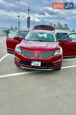 Внедорожник / Кроссовер Lincoln MKC 2017 в 