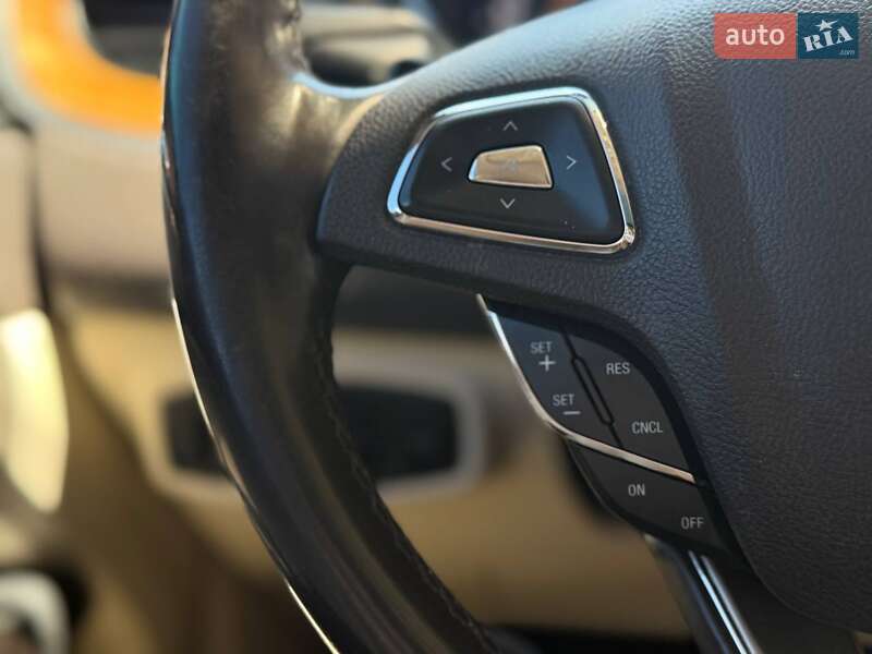 Внедорожник / Кроссовер Lincoln MKC 2014 в Ровно