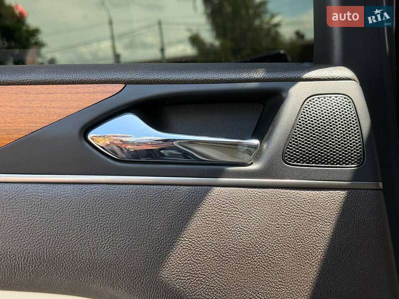 Внедорожник / Кроссовер Lincoln MKC 2014 в Ровно
