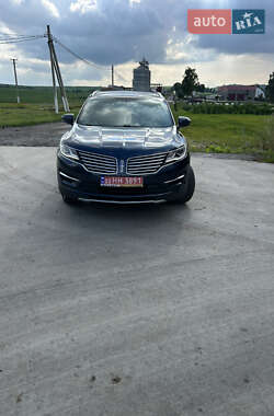 Внедорожник / Кроссовер Lincoln MKC 2016 в 