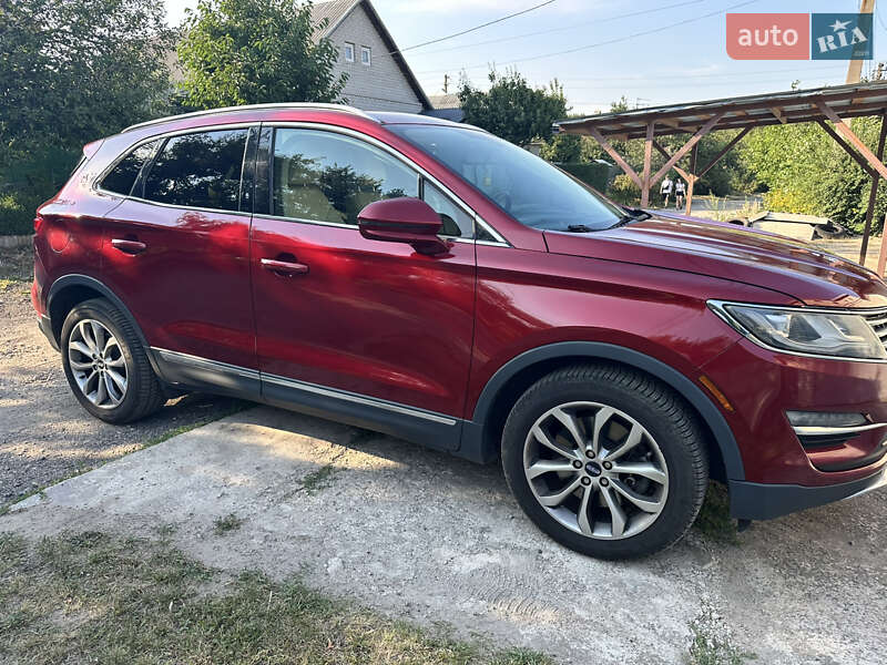 Lincoln MKC 2015