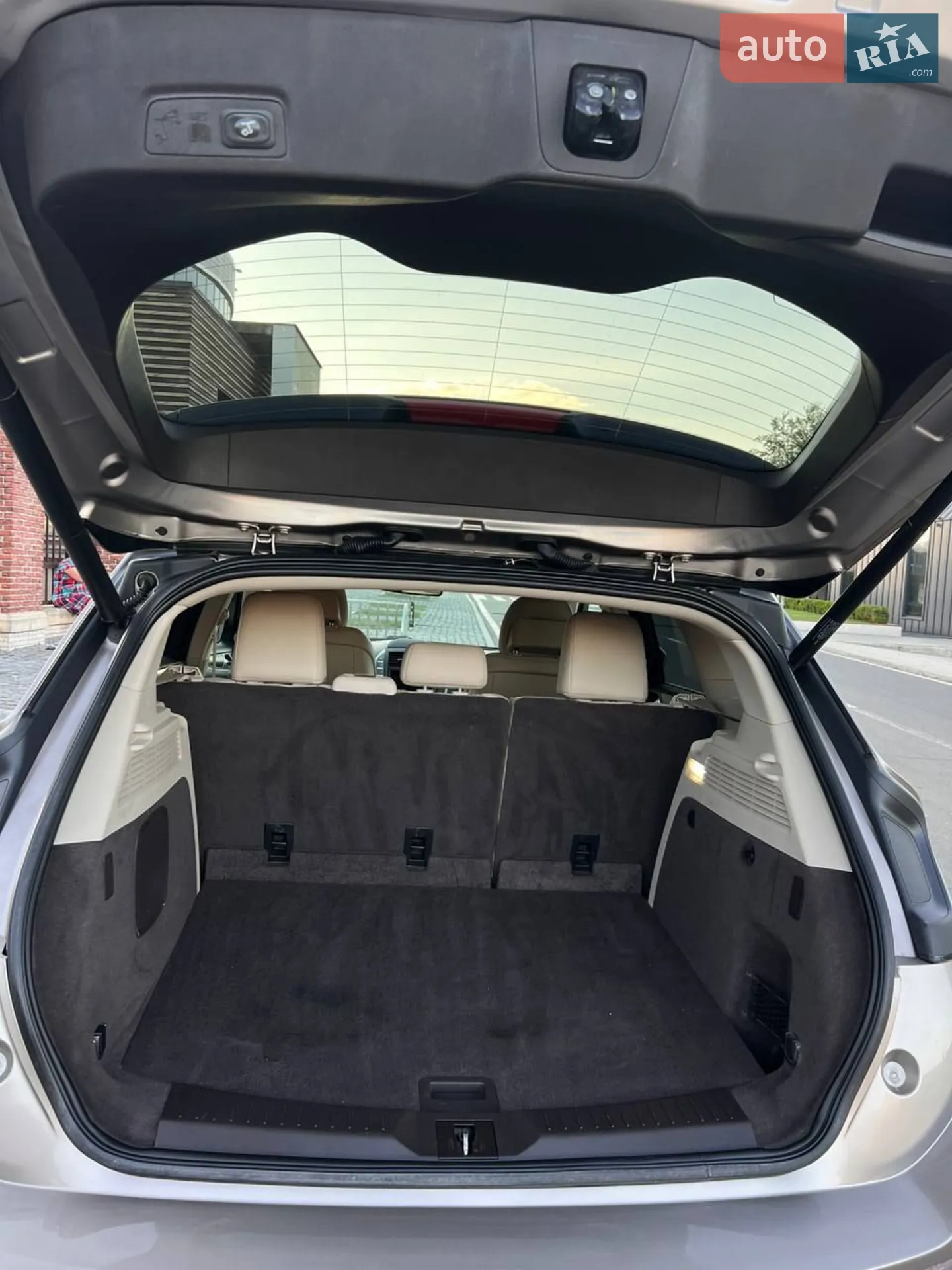 2017 Lincoln MKC - мініатюра 12