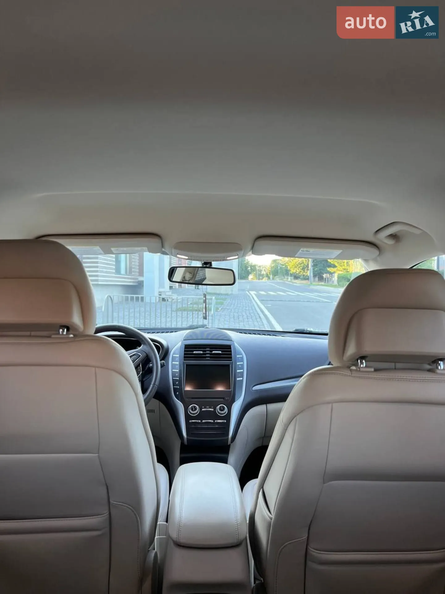 2017 Lincoln MKC - мініатюра 23